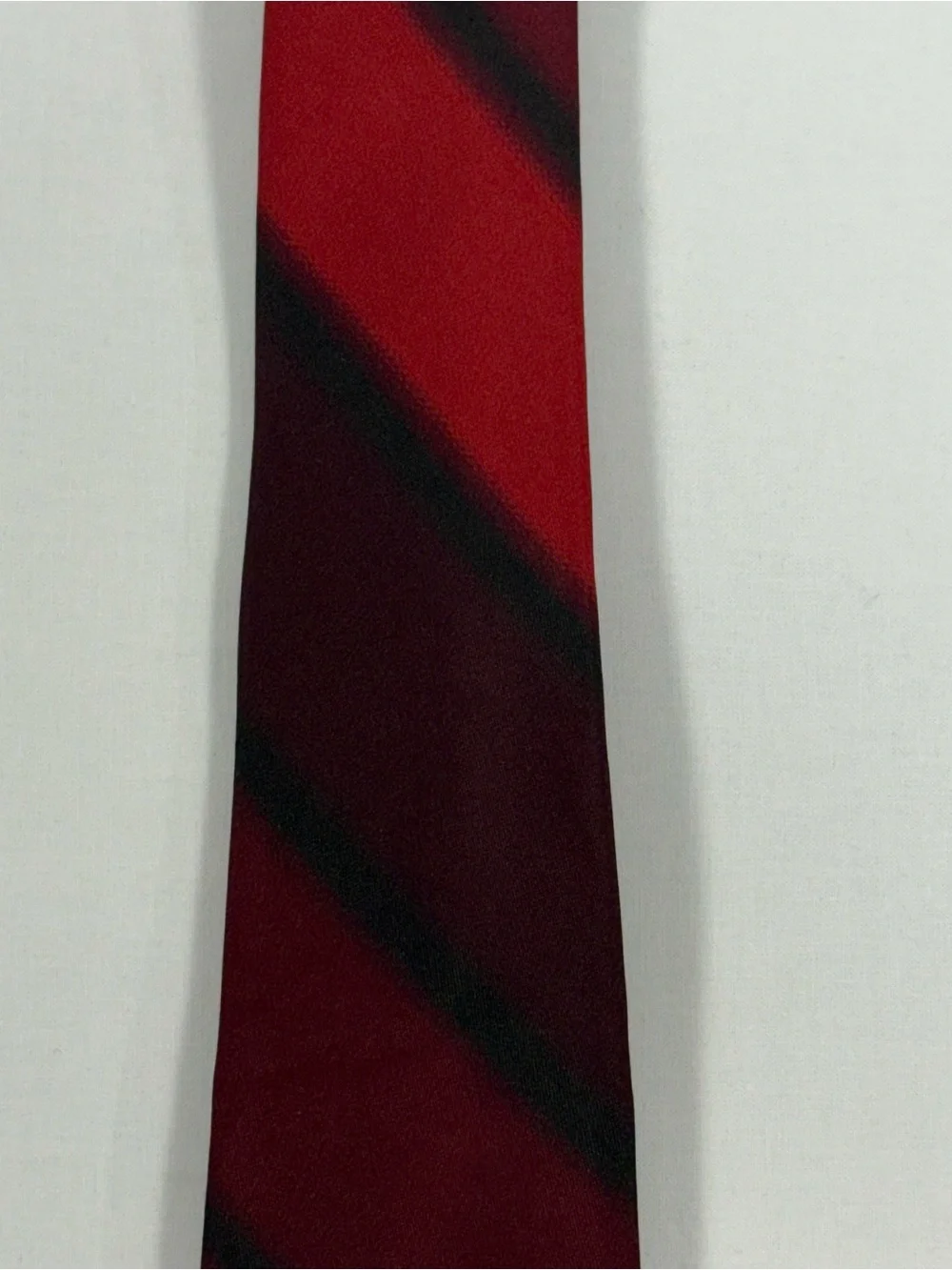 Vintage ACWA Union Made Swiss Weighted Silk Red‎ Black Stripe Necktie 54